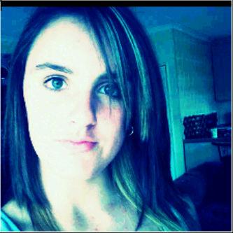 Love Having fun...like laughing and always know how to make someone Smile...*••Directioner••*♡