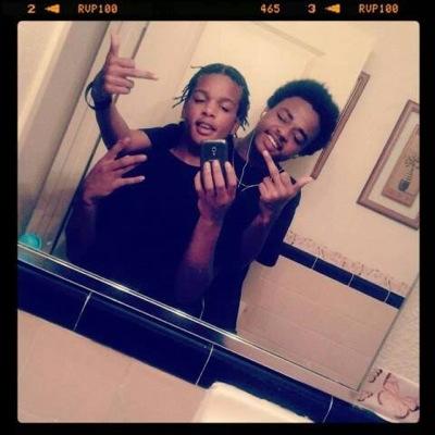 Long Live Tanna , Fly High Jada 
MINGO ⛽️
