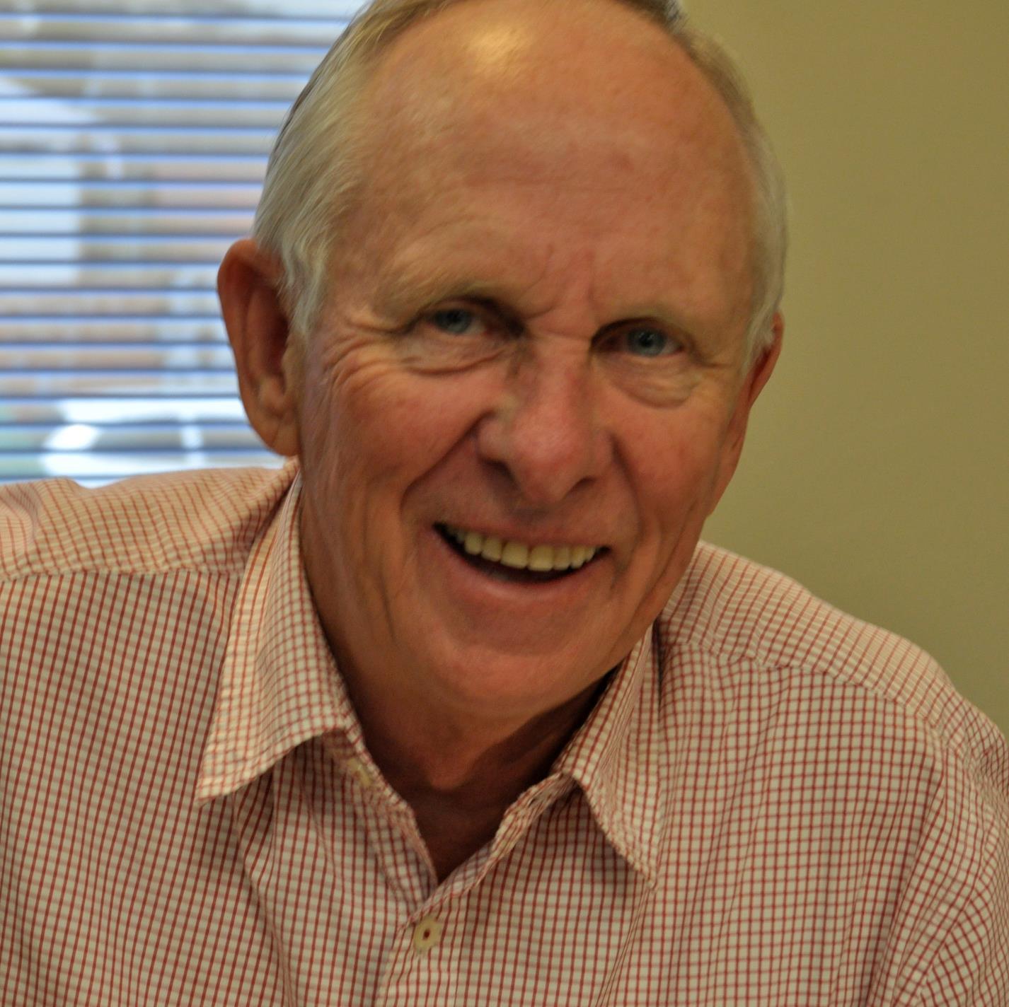 Retired with background in finance and investment. Now working on reducing golf handicap and enjoying Grandpop duties.