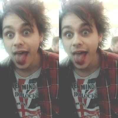 pizzaxhemmings's profile picture. Every night i'm losing you in thousand faces.