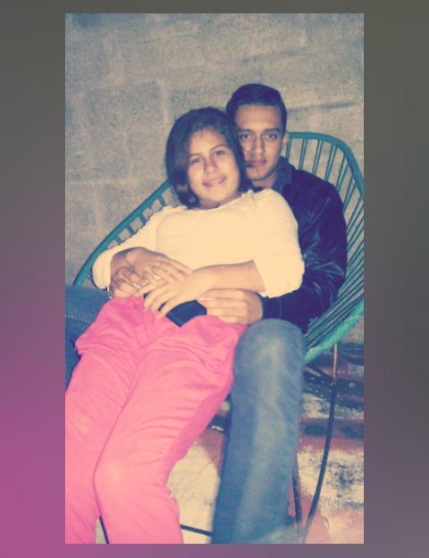 Vivir mi vida♡
Sigueme & prometo seguirte:*