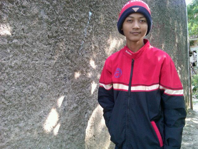 11januari 1998 jakarta utara @Rbproduction @tuantigabelas @REproduction @r_e_project http://t.co/qbWsPbxYsI http://t.co/rTzecV0vnE