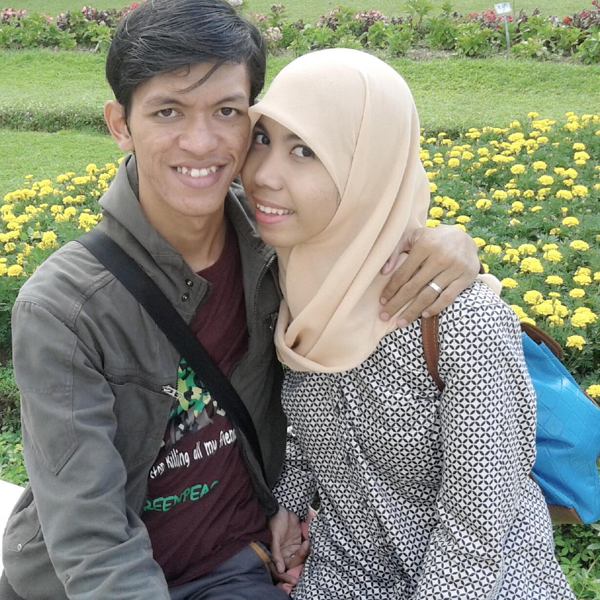 RESTI YUNITA SARI * REYSA NURRAHMAN + MUHAMMAD DERA ALFATTIH | @Rezty_yusa12 :*