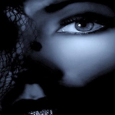 No object is mysterious. The mystery is your eye.