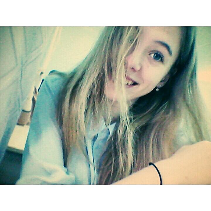 romaaaanya's profile picture. 