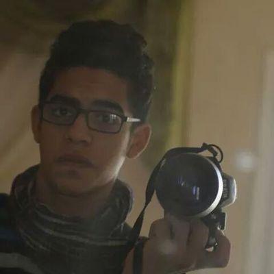 ‏‏معرفش معاه معنى السكوت ،، وﻻ فرجه عليه من البيوت .... متش العار #انسحبوا