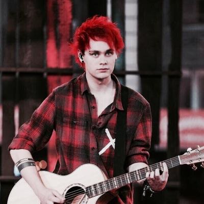 Please follow @wildhemmo96