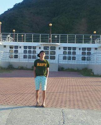 GaralzaReynan's profile picture. 