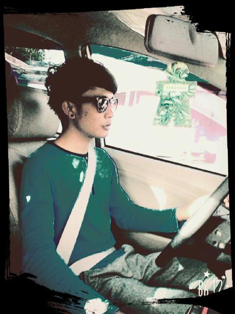 febri9046's profile picture. Hidup d bawa enjoy aja...!!!!