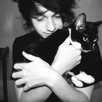 SpaceAttic's profile picture. back up for @lets3atcake