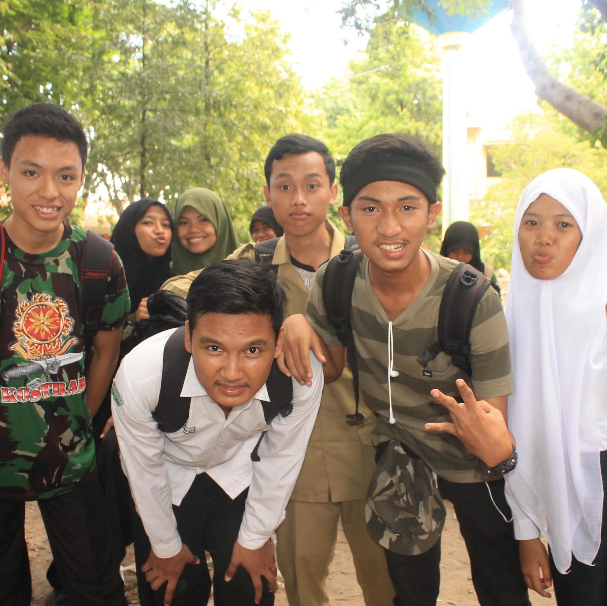 smkn 5 XI kimia analis 1 |