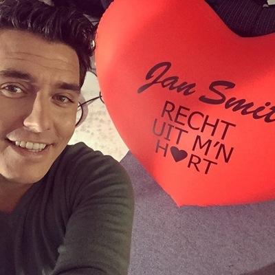 Leuke en geniale fantweet van beste zanger van Nederland, JAN SMIT!