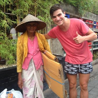 kurtisnumber1's profile picture. chilled out guy loves COLLINGWOOD FOOTBALL CLUB #GoPies #sidebyside ⚫️⚪️ LIVERPOOL SUPPORTER #LFC #YNWA