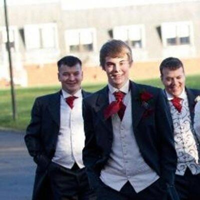 yeneralduyal972's profile picture. 