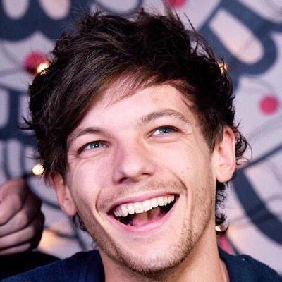 常翔啓光ラグビー部
I love 1D,THEVAMPS,bilingirl❗️
無言follow許して…❔