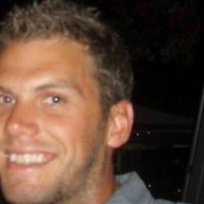 siralcoturay982's profile picture. 