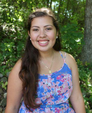 KarenHuerta9's profile picture. 🥺🙃 she/her