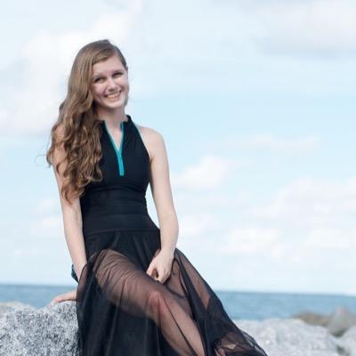 kendradancer99's profile picture. stop breaking your ribs to make room for those who don't belong there