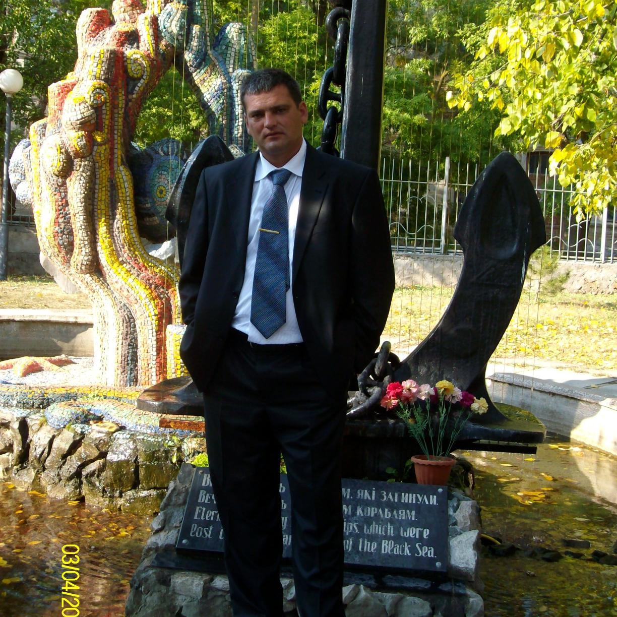 brucezugres1's profile picture. 