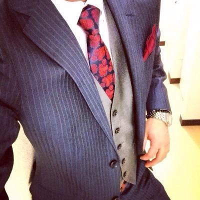 西島勇気（26）Fラン大学卒業後田舎の中小企業に就職。毎月給料20万の生活に嫌気がさし3年で退社。退社後独学でアフィリエイトを勉強しスキーム開発に成功‼︎今では毎月200万をスマホ1台で稼ぎ自由に過ごしています(^-^)
色々な人と繋がっていきたいです(^○^)