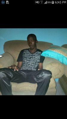 My name is Jason  born Jamaican love to party make joke trip hang with friends love having fun n love to meet new ppl