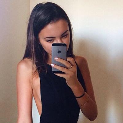 te dei follow grátis então por favor siga a @12h50p9 por favor e se não seguir unfollow!!!