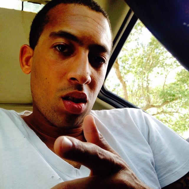 This is the OFFICIAL #FanPage of the RENOUN artist J Facez!! Follow him and us (WE FB) and support #INDIE #MUSIC #F4F http://t.co/vXcDKf1Z9V