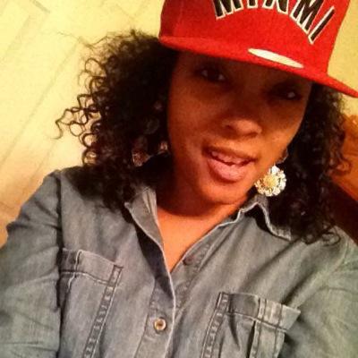 Turnin_ma_paige's profile picture. ebony paige!27 years young!proud mommy!i save lives for a living!my skin tan & my hair long...now follow me!