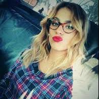Amooo con toda el  alma a Tini es tan especial y tan dulce y hermosa especialmente. Somos tinistas y nadie nos va a parar con eso...