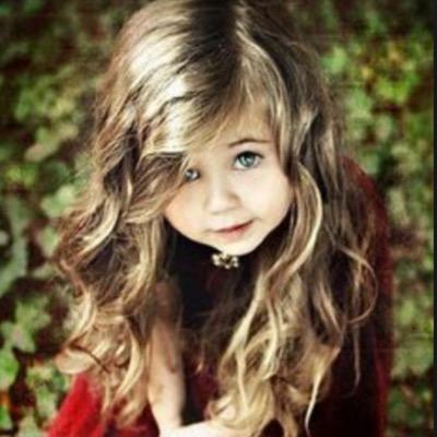 Grr! —@CaptainDashing and @IvoryCavalier are my mommy and daddy. My brother is @MiniRobinHood [Has a crush on @MiniGraham_][Best Friend is @MiniBelle_] #MBTales