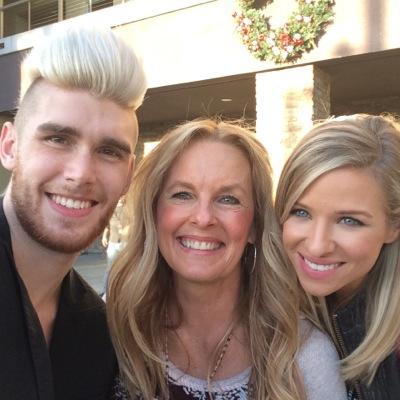 ❤️Jesus, husband, kids & grands, Disneyland, running, Colton Dixon & safe skin care! https://t.co/iOxV5QwadR  I have Chronic Lyme Disease.