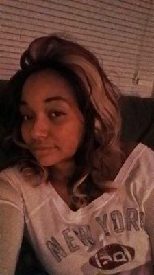 drinasamples's profile picture. 