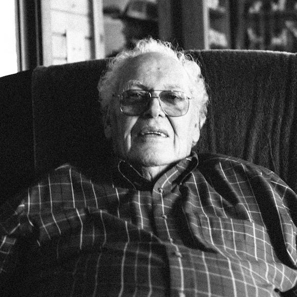 CalvinLesley's profile picture. 