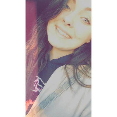 desidfwu's profile picture. you promised me forever but who would've guessed that the feelings would fade faster than the hickies on my neck