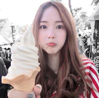 NongPimtha Profile Picture
