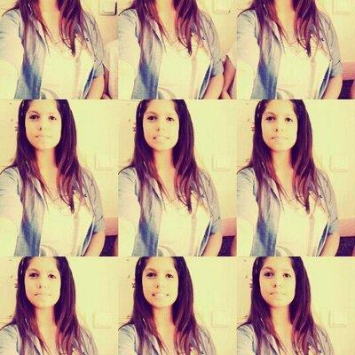 safinebirsen893's profile picture. 