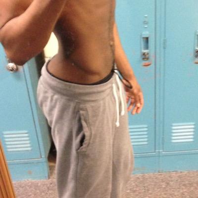 The male physique is a beautiful thing. iHope you enjoy my PROGRESS PIXxx...