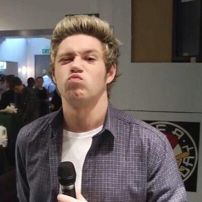 sorry too busy being 1d af