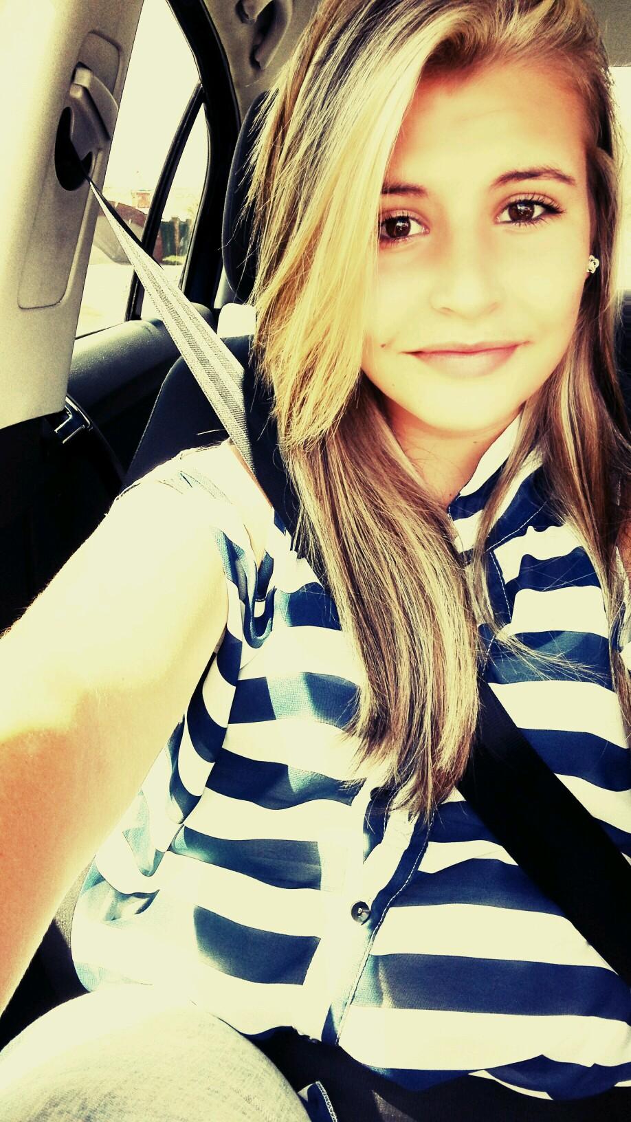 CHILD OF GOD[#CFC]♡_ @justinbieber♡♥ _  @codysimpson ♡♥[following me:D]  _ @OneRepublic♥ _  @WeAreMKTO♡ _@greysonchance _ @AustinMahone♥
