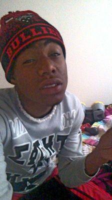 DontFollow meh if u aint abt DAT!(I follow back) Ion LuvIon trust✊ ND i respect all