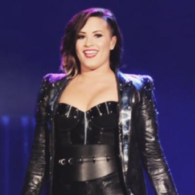 i gave you a free follow to help you gain so follow @damnastxn for me please