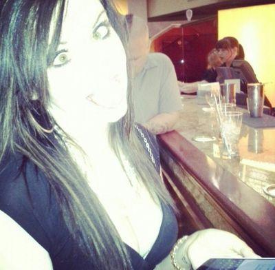 just doing me. fashion enthusiast. laughter junkie.