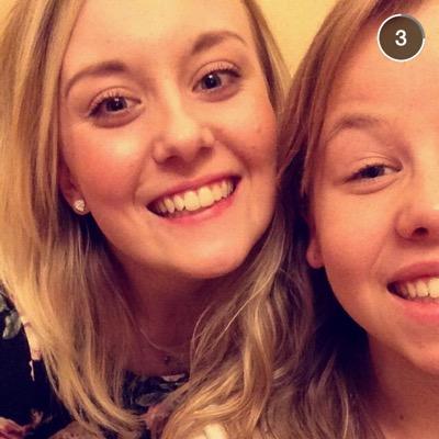 RacheyyHazel's profile picture. 