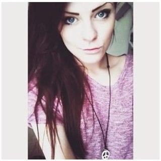 kayyleighh's profile picture. 23. The Sunshine Coast. Tea, Beer and anything spicy you've got me.