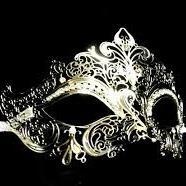 RoyalBlueElite's profile picture. Planning beautiful secret parties where anything can happen....