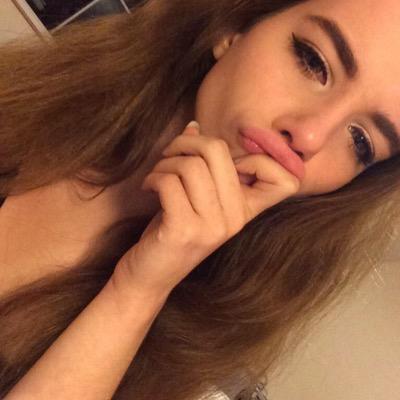 go follow @indieclemmence pls !!