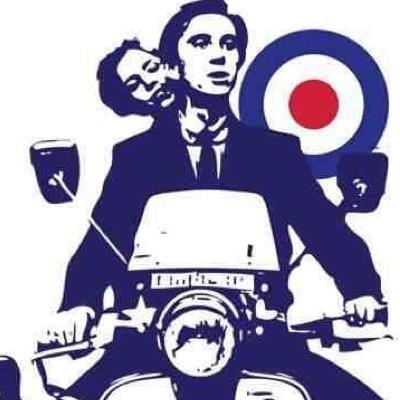 Russ cume el sang fort cum el Barbera. La birra in mano e il granata nel cuore. E torna il vento a soffiare sul drappo che forte al braccio mio sventola ancora.