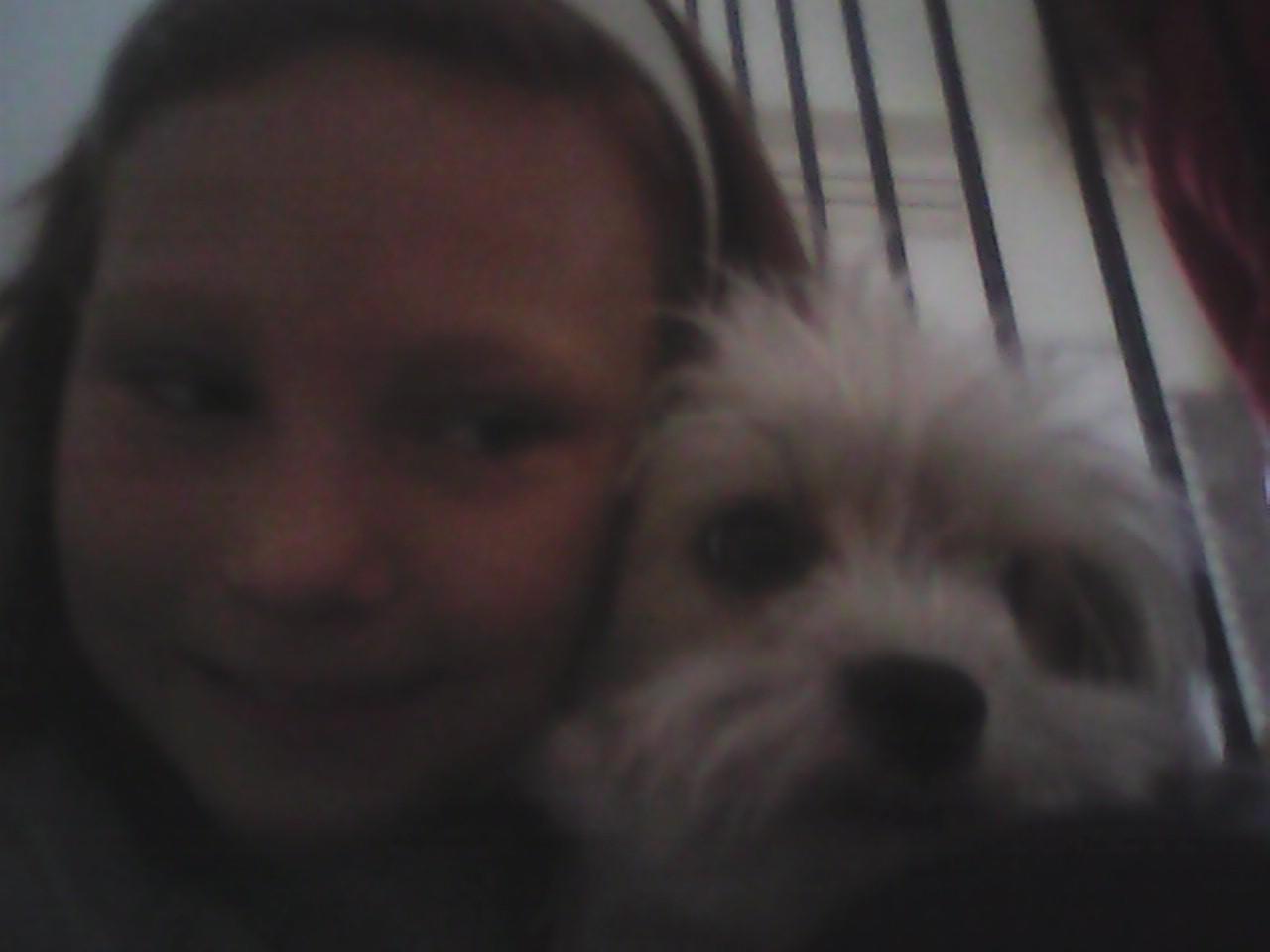 adaM_1D_love's profile picture. 