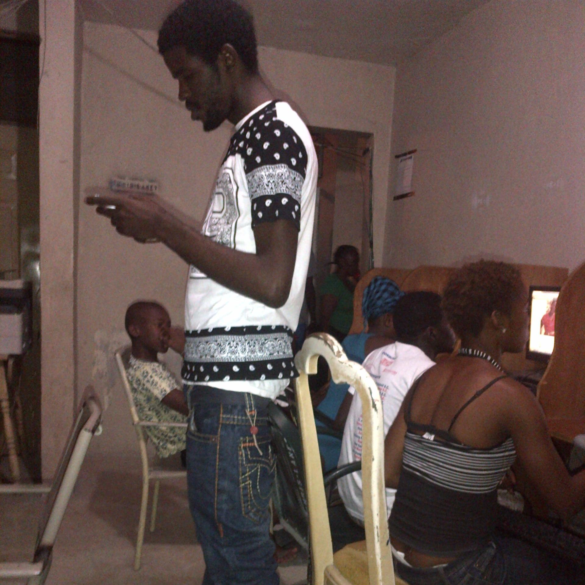 RolphCadetjunio's profile picture. j s8 tres sage tres sympat tres affectuex.