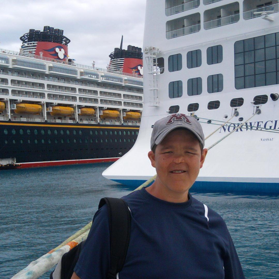 mnfan0213's profile picture. 